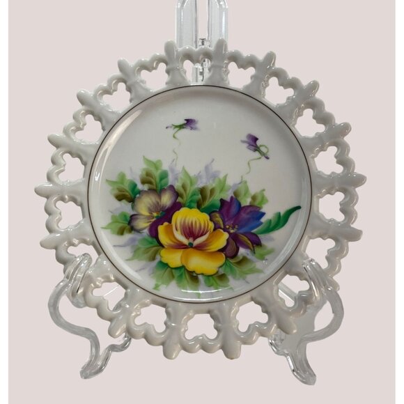 Lefton Handpainted Fleur-de-lis reticulated edge Purple Yellow Flowers Plate - Picture 3 of 6